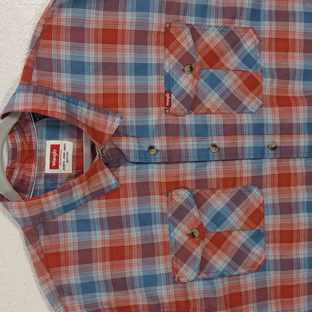 Wrangler, Size 2XL Vibrant Brown and Blue Checkered Shirt - Picture 4 of 17